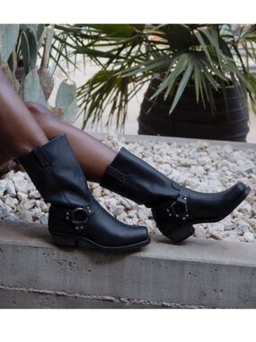 Frye Harness 12R Leather Moto Boots in Black NWT